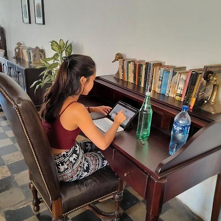 Casa Yoly Hostel Granada Extérieur photo