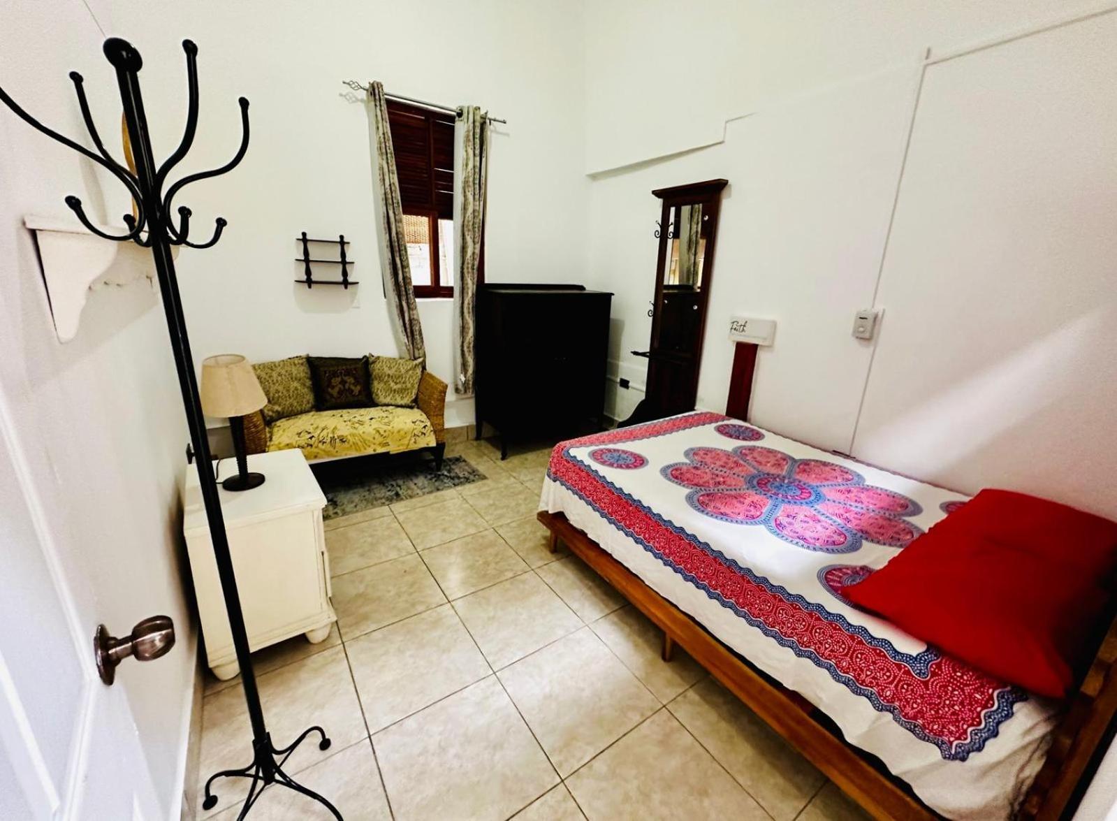 Casa Yoly Hostel Granada Extérieur photo